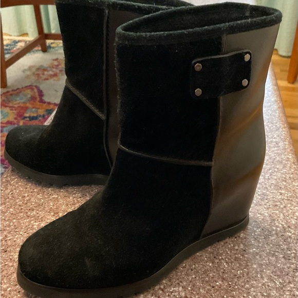 marc jacobs wedge boots